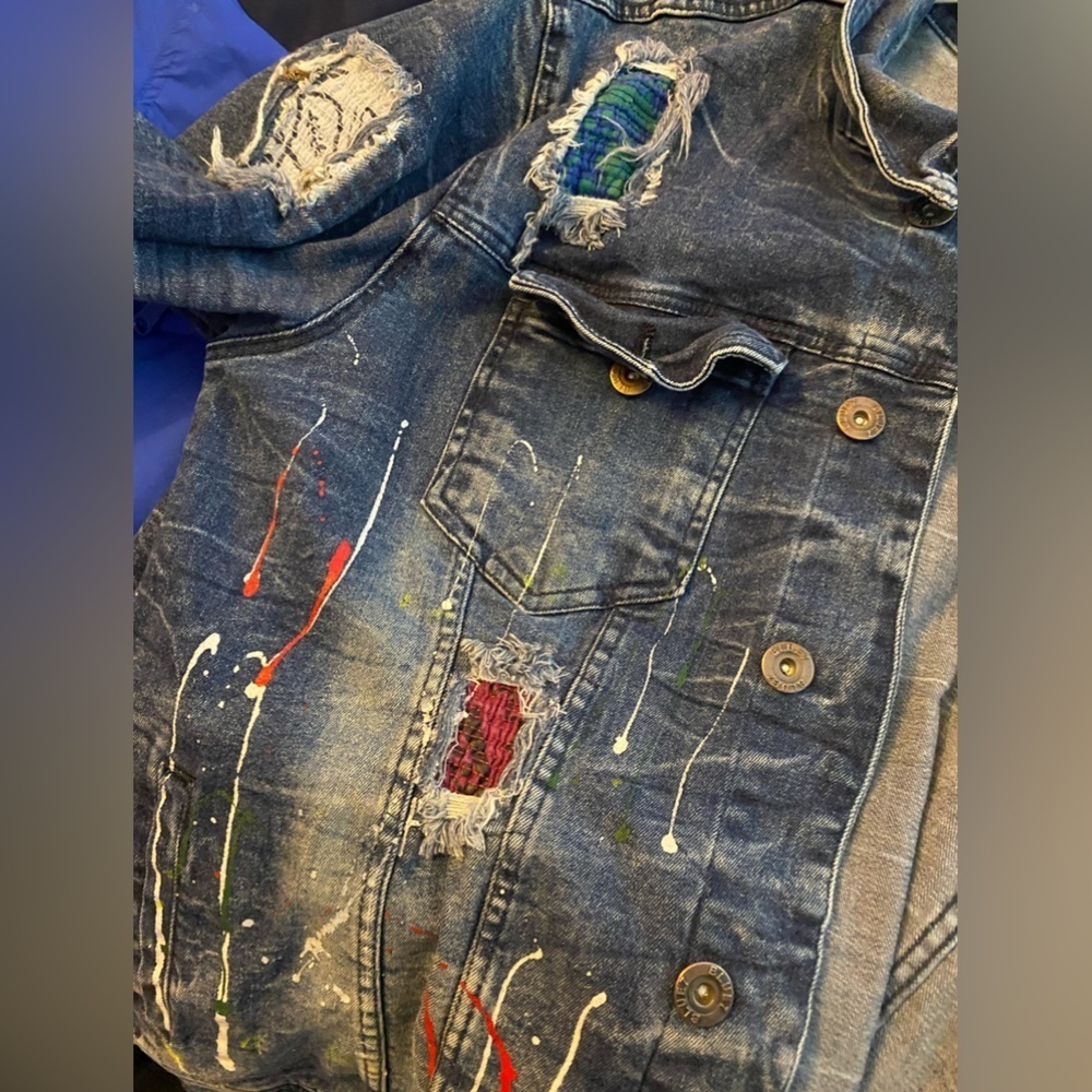 Distressed Denim Jacket - Picture 3 of 4